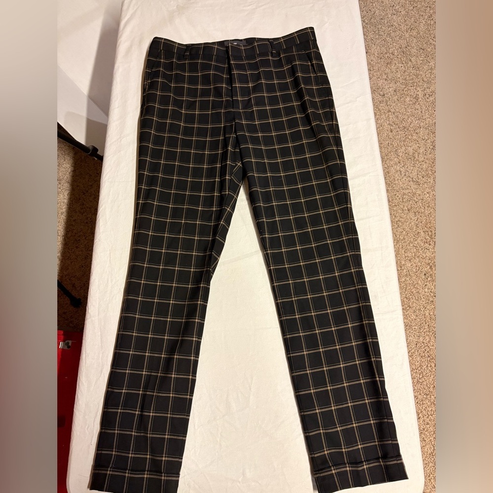 H&M Men's Black and Brown Plaid Dress Pants Skinny Fit